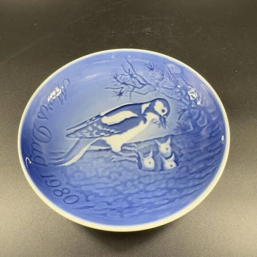 1980 Bing & Grondahl Plate Mothers Day Copenhagen Denmark Round‎ Dish Plate Bird